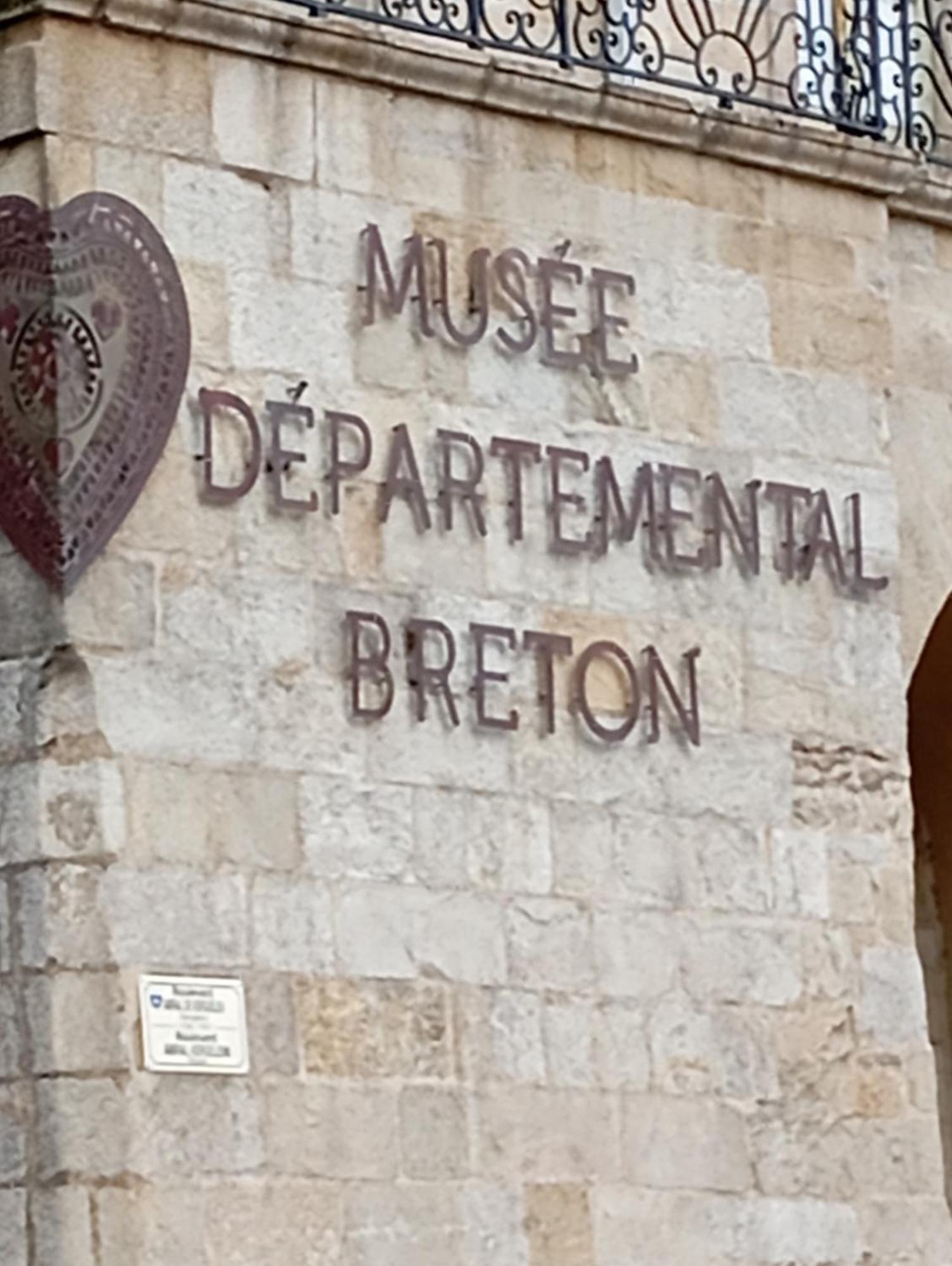 Escapade Romantique Sous Les Toits De Kereon - Centre Historique, Rue Pietonne Кимпер Екстериор снимка